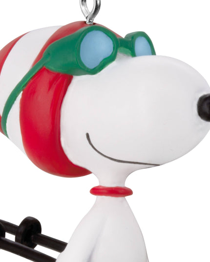 Hallmark - Collectable Peanuts™ - Snoopy Skiing Ornament