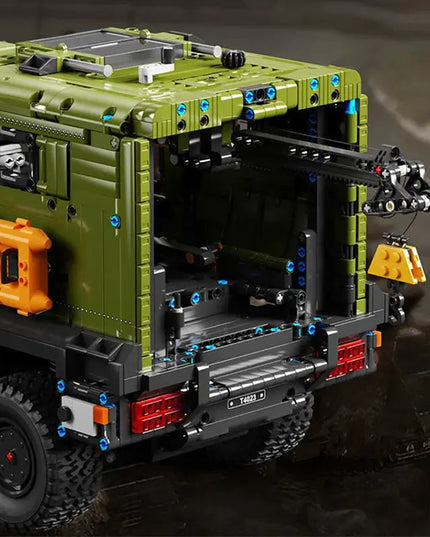 Armoured Military Ambulance 3849pcs-4